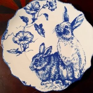 BLUE WILLOW REMINISCENT  SOUTHERN LIVING BUNNIES AND MORNING GLORIES PLATE